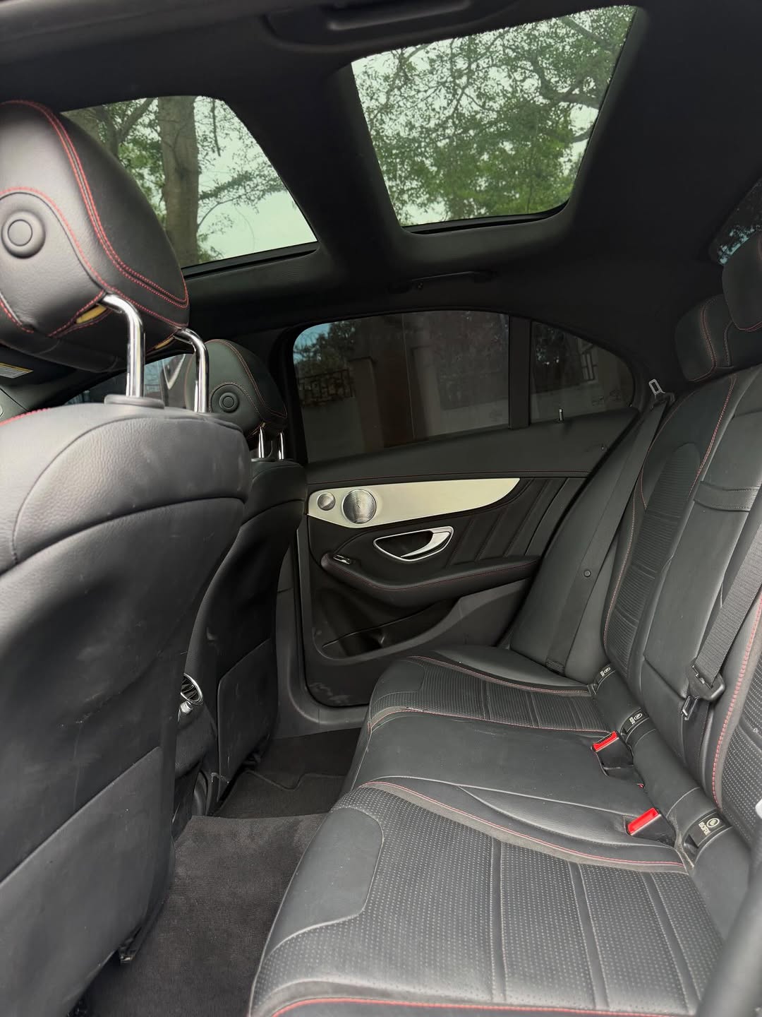 
								MERCEDES BENZ C43 AMG 2019 MODEL full									