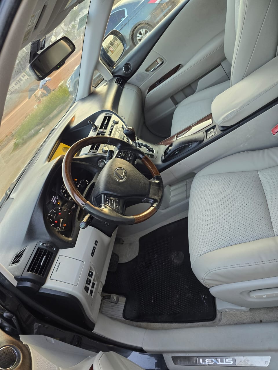 
								Lexus RX350 2010 full									