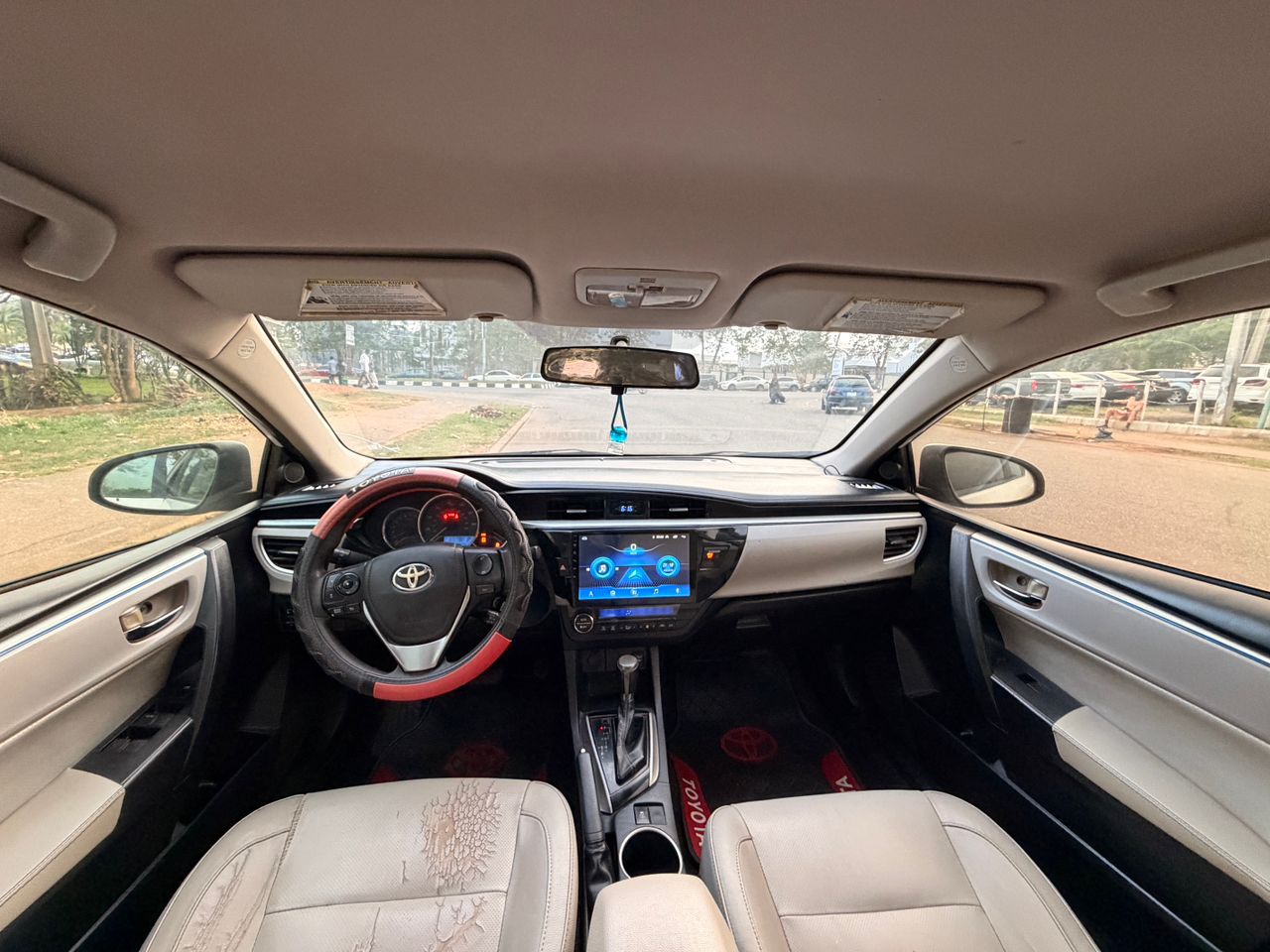 
								Toyota Corolla 2014 full									