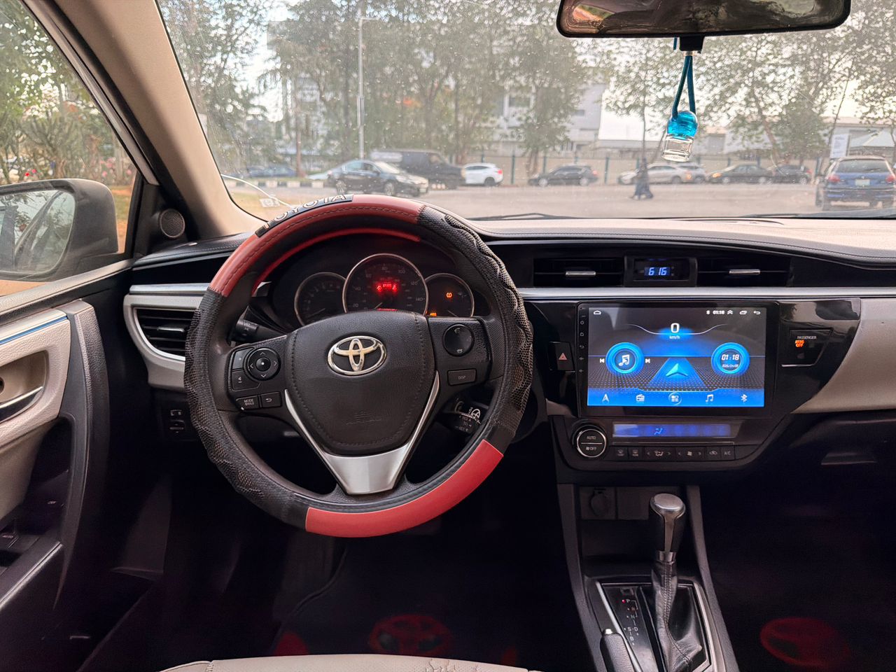 
								Toyota Corolla 2014 full									