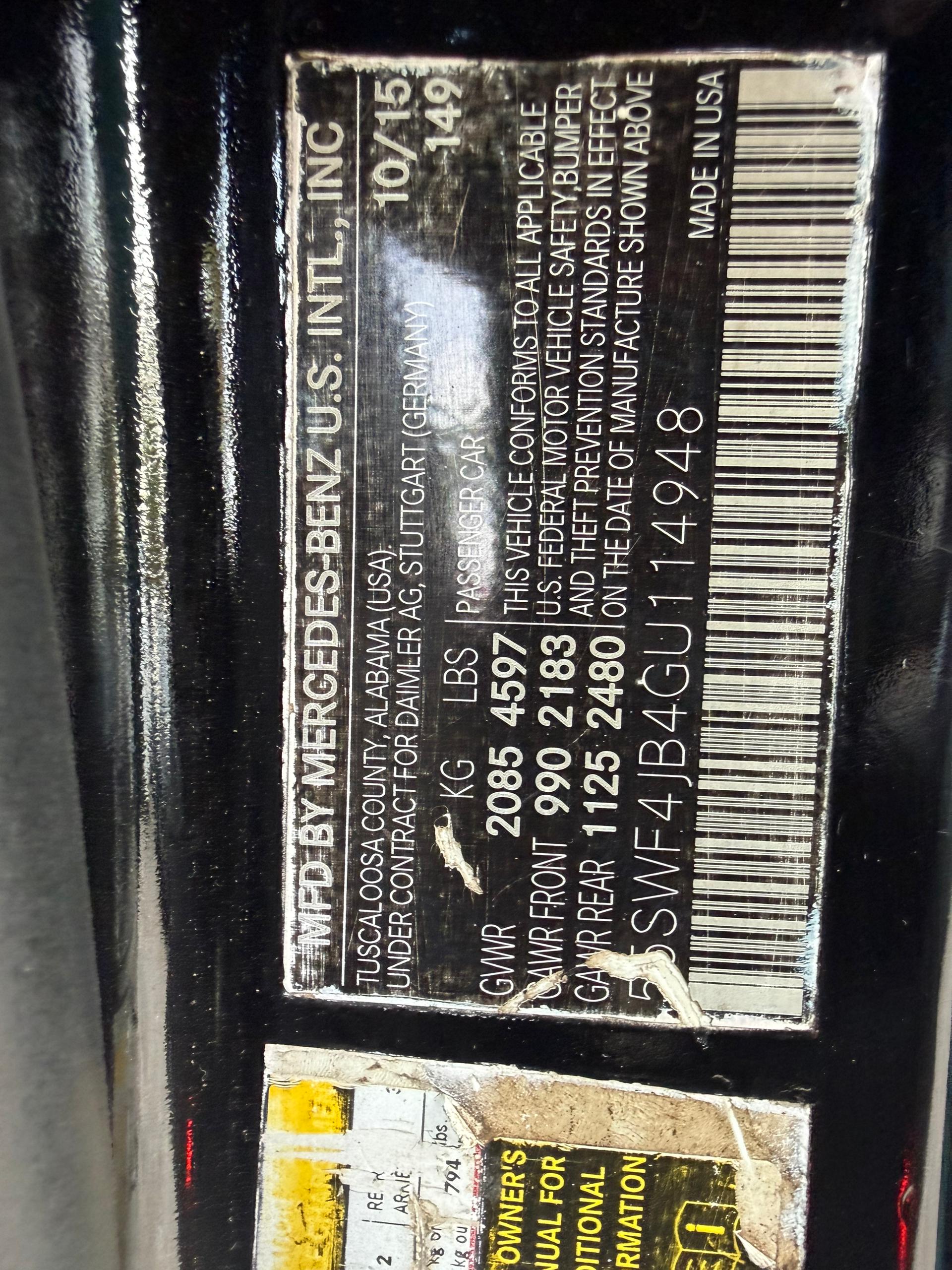 
								2015 MERCEDES-BENZ C300 full									