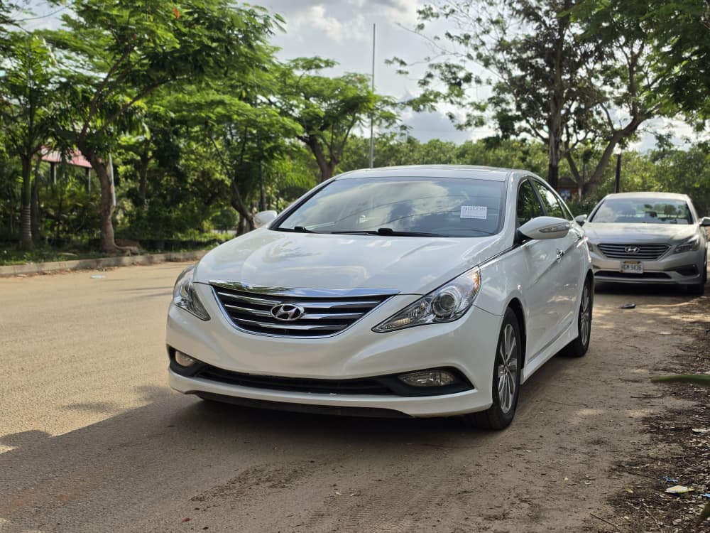 
								Foreign used 2014 Hyundai Sonata full									