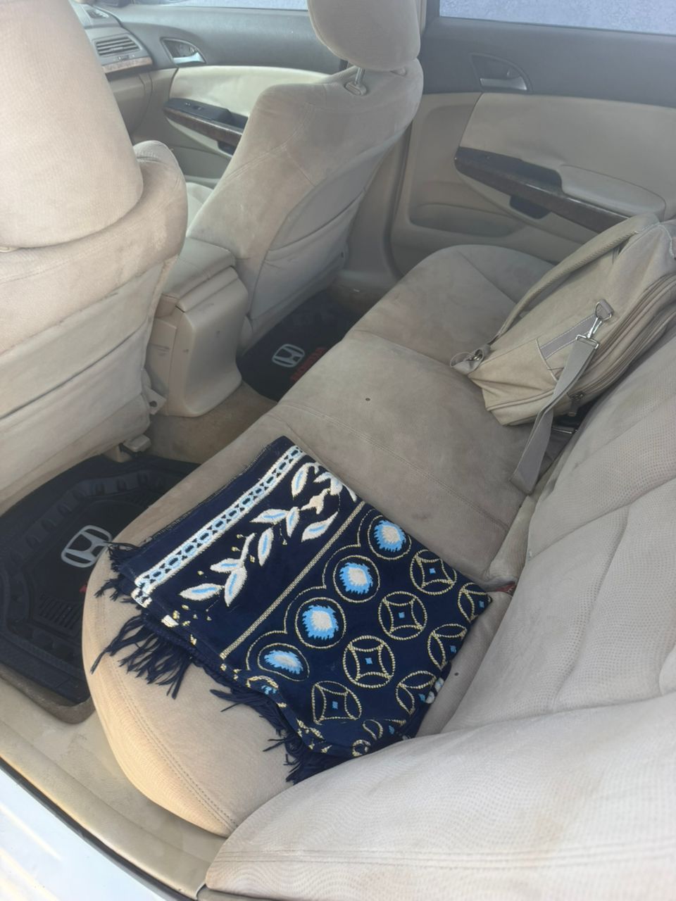 
								Honda accord 2009 full									