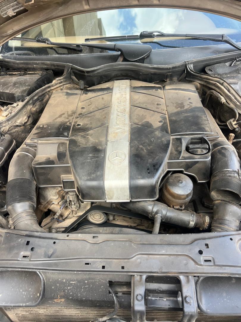 
								Mercedes Benz C240 2005 full									