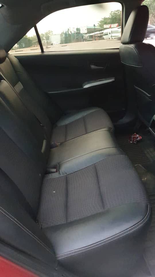 
								2012 Toyota Camry full									