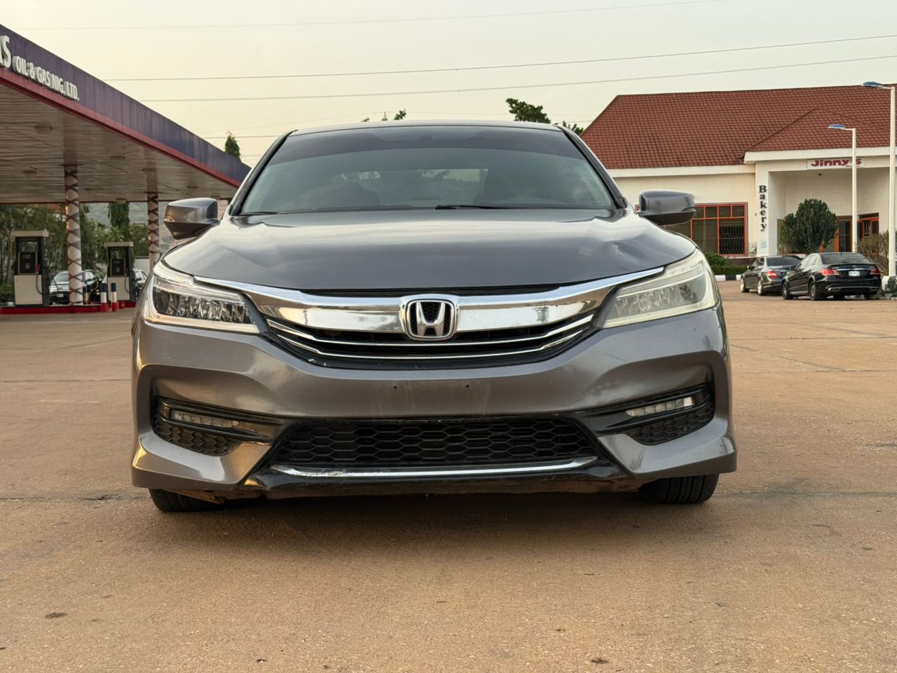 
								2016 Honda accord full									