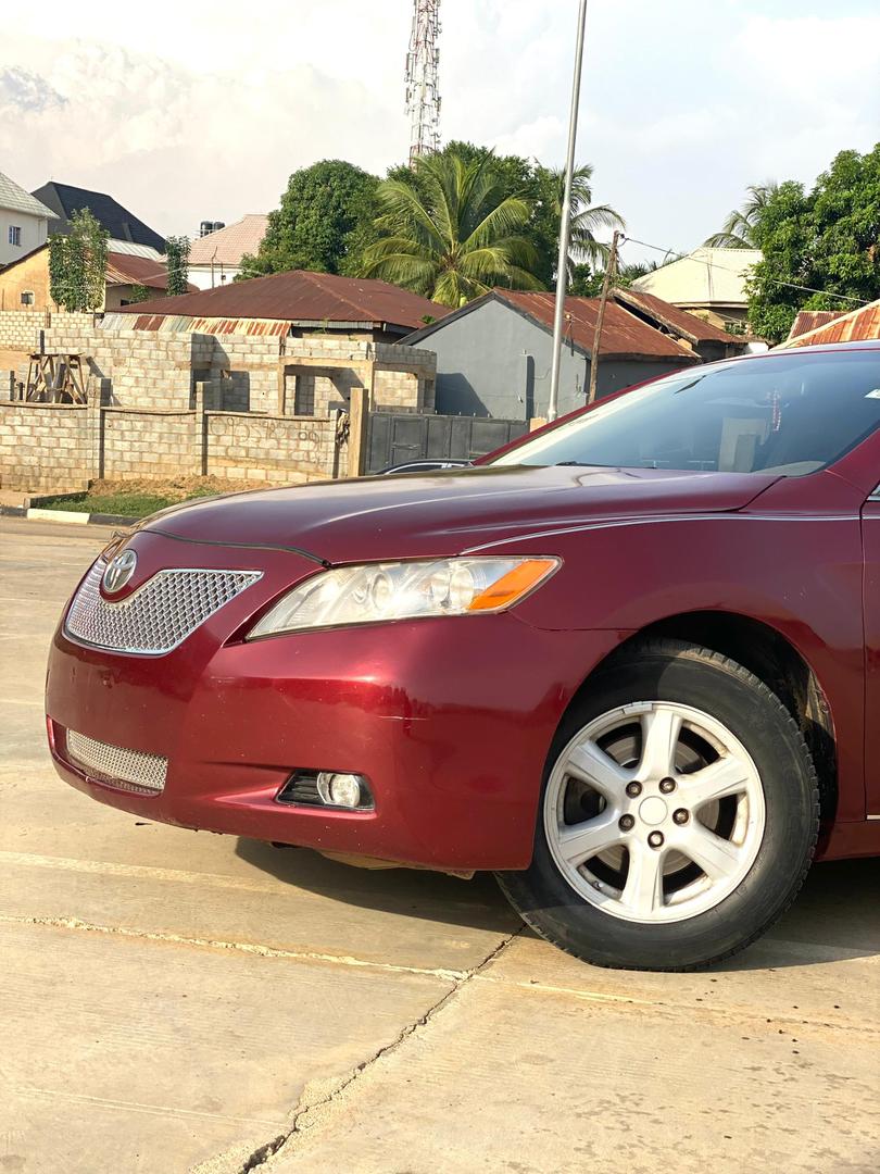 
								2008 Toyota Camry  Belgium 🇧🇪 grade Ac chilling  6.5m full									