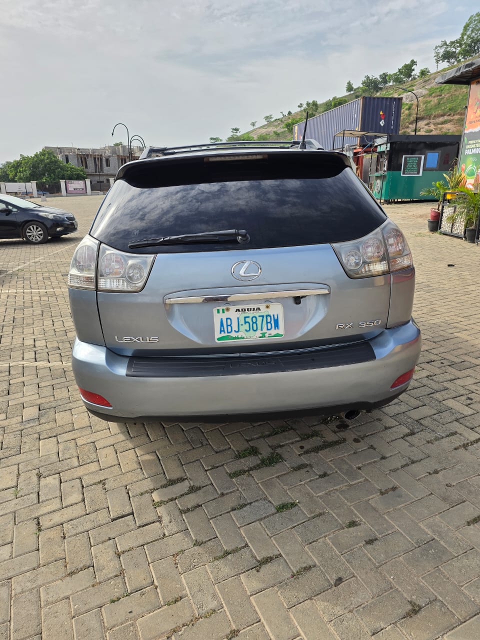 
								Extremely clean RX350 2008 with untermperd engine and gear  7.5m abujadeal full									