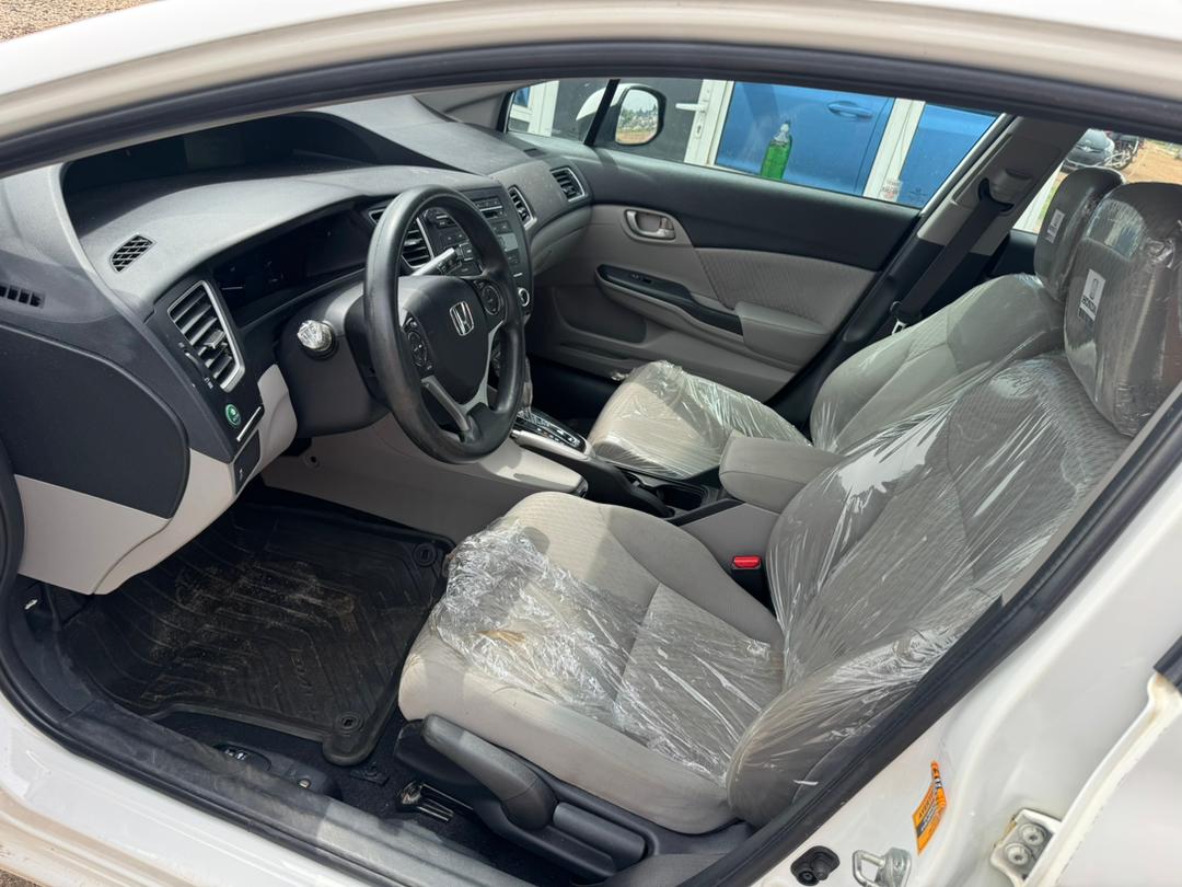 
								DIRECT BELGIUM 🇧🇪 SNOW WHITE  ❄️ 2015/2016 HONDA CIVIC 〽️ CAR IS VERY CLEAN WITH NO ACCIDENT HISTORY AND COMES WITH GENUINE 2026 CUSTOMS DUTY 📑 _Price💰13.000.000 Million Only_ full									