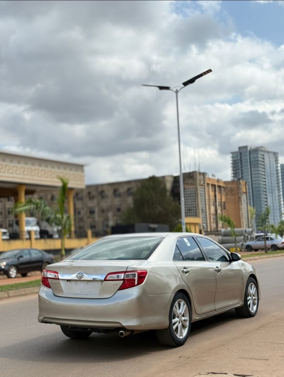 
								Few months used Toyota Camry 2013 engine and gearbox untempered AC chilling going for 10m Location Abuja deal  DM me for more information full									