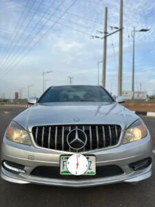 Giveaway Deal‼️‼️‼️ (160K Mileage) Grade A Carefully Used 2011/12 Mbenz C300 car is in pristine condition buy and drive (Key Entry & Sunroof) with duty going for just 6.7m Net with our sambo with me Lugbe Abuja📍 ZERO CHAIN DEAL