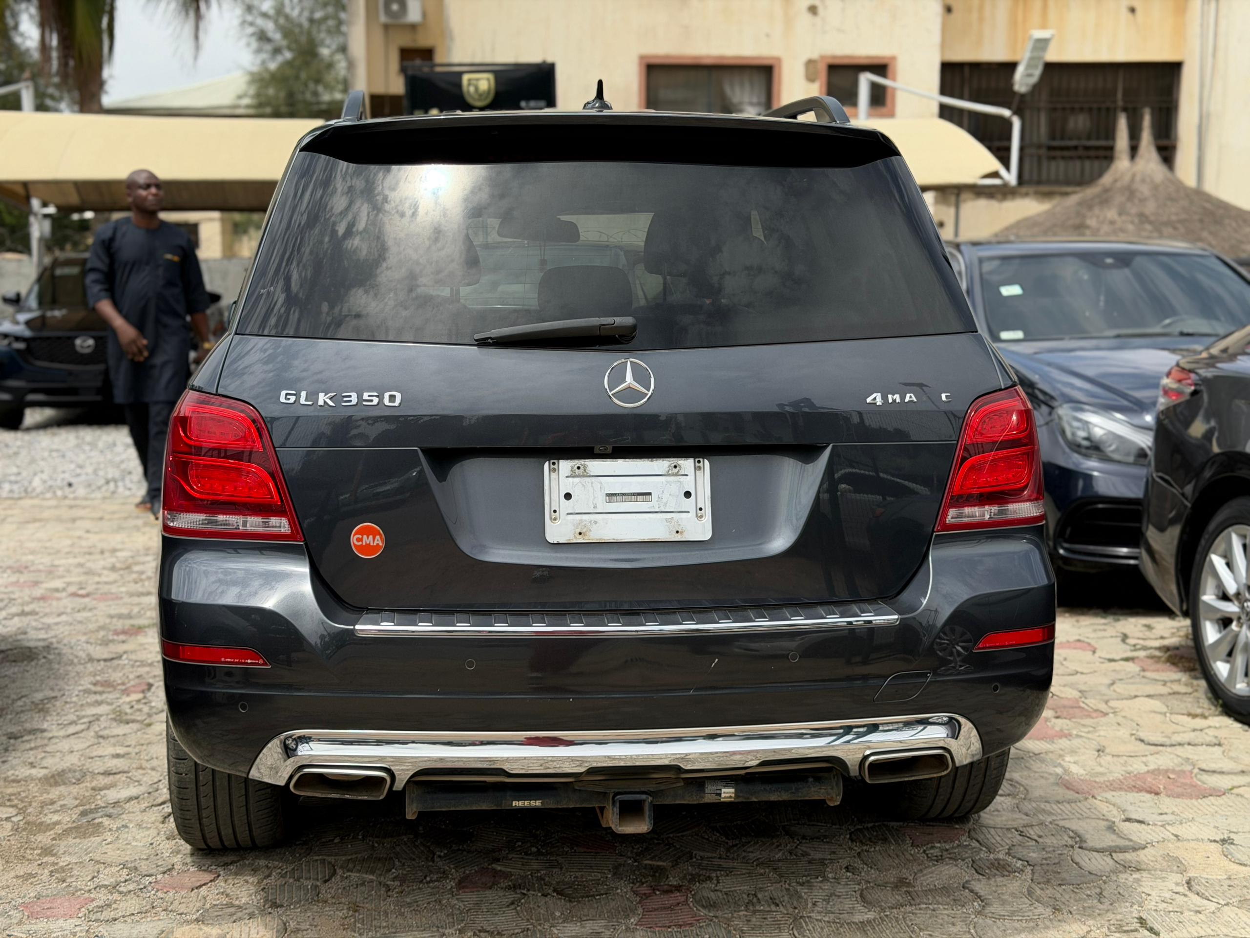 
								EXTREMELY CLEAN 2013 MERCEDES-BENZ GLK Everything working perfectly well. Buy and drive, nothing to fix.  💰16.5M 📍Abuja full									
