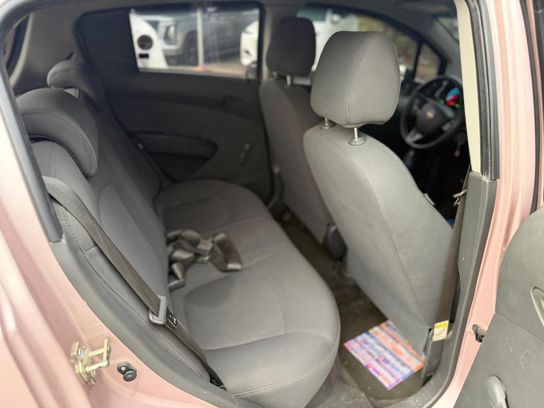 
								On Distress few months used Chevrolet spark  2011 for 5.8m Abuja full									