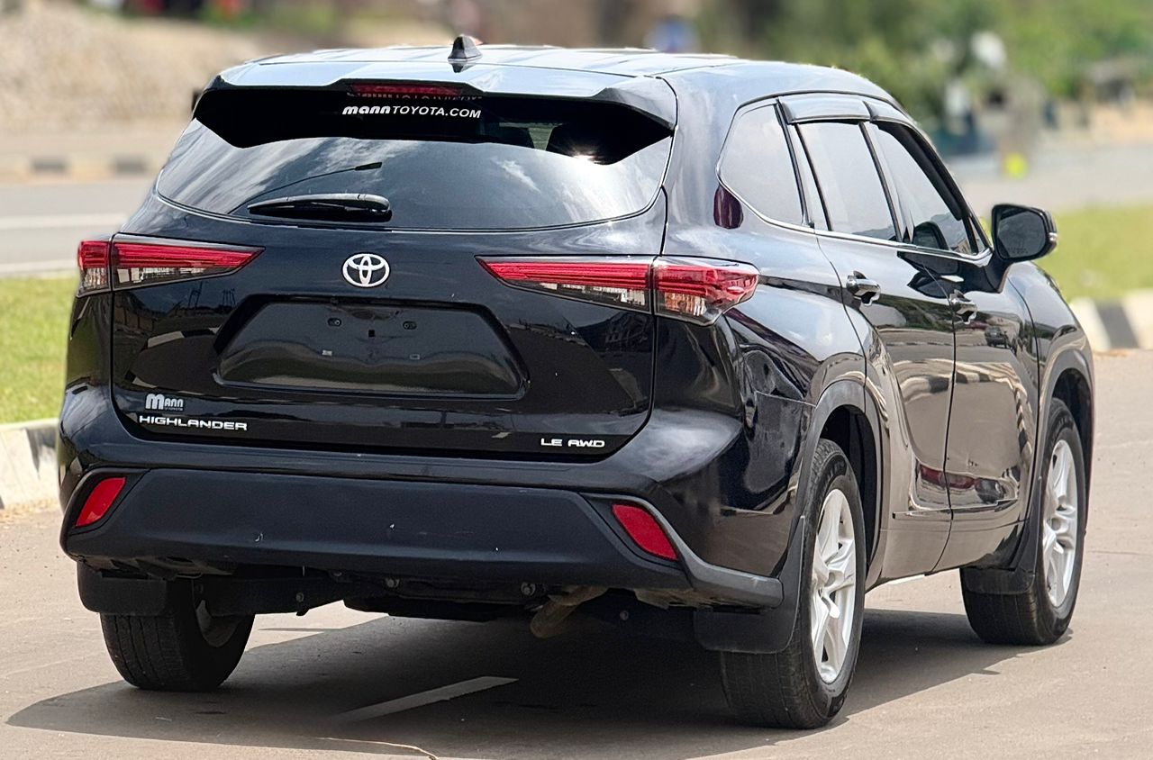 
								FOREIGN USED 2021 TOYOTA HIGHLANDER IN PREMIUM CONDITION, UNTOUCHED SYSTEM, ACCIDENT FREE WITH ORIGINAL CUSTOM DUTY full									