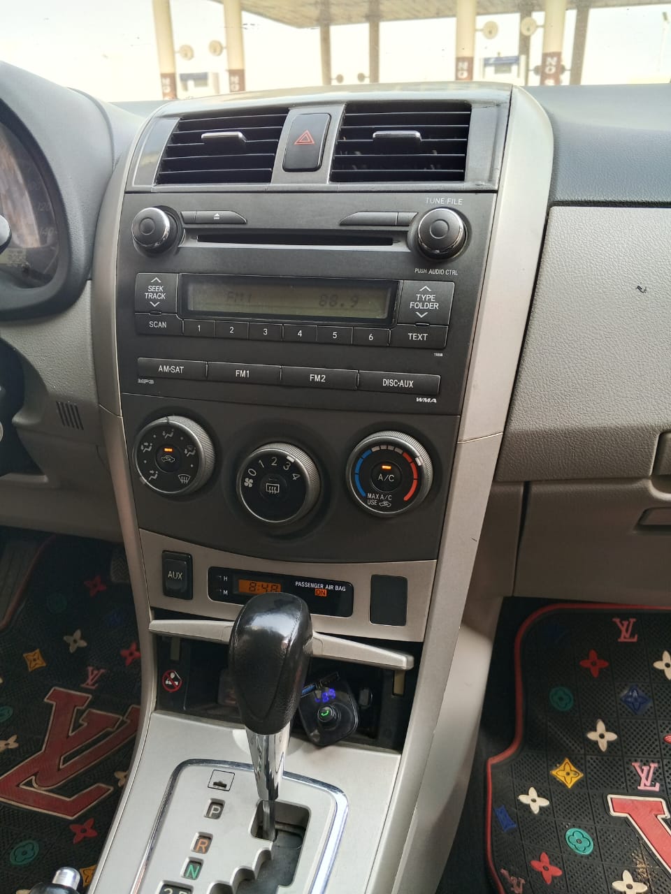 
								Distressed Toyota Corolla 2012/13 model unregistered few months used @7,950m to the owner buyer settle 200k Abuja full									