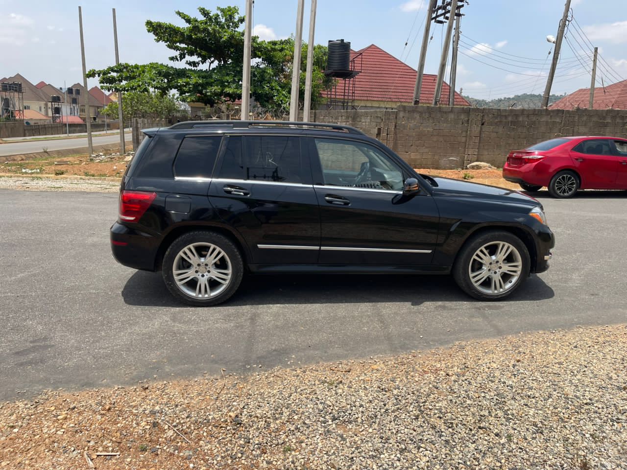 
								2013 Distress  Direct Belgium  Glk350  2026 entry  18.7M full									