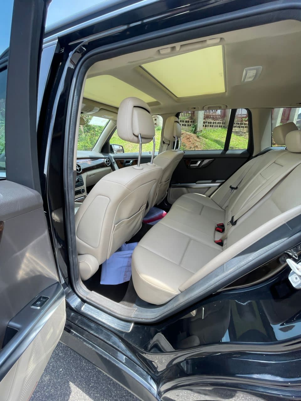 
								2013 Distress  Direct Belgium  Glk350  2026 entry  18.7M full									