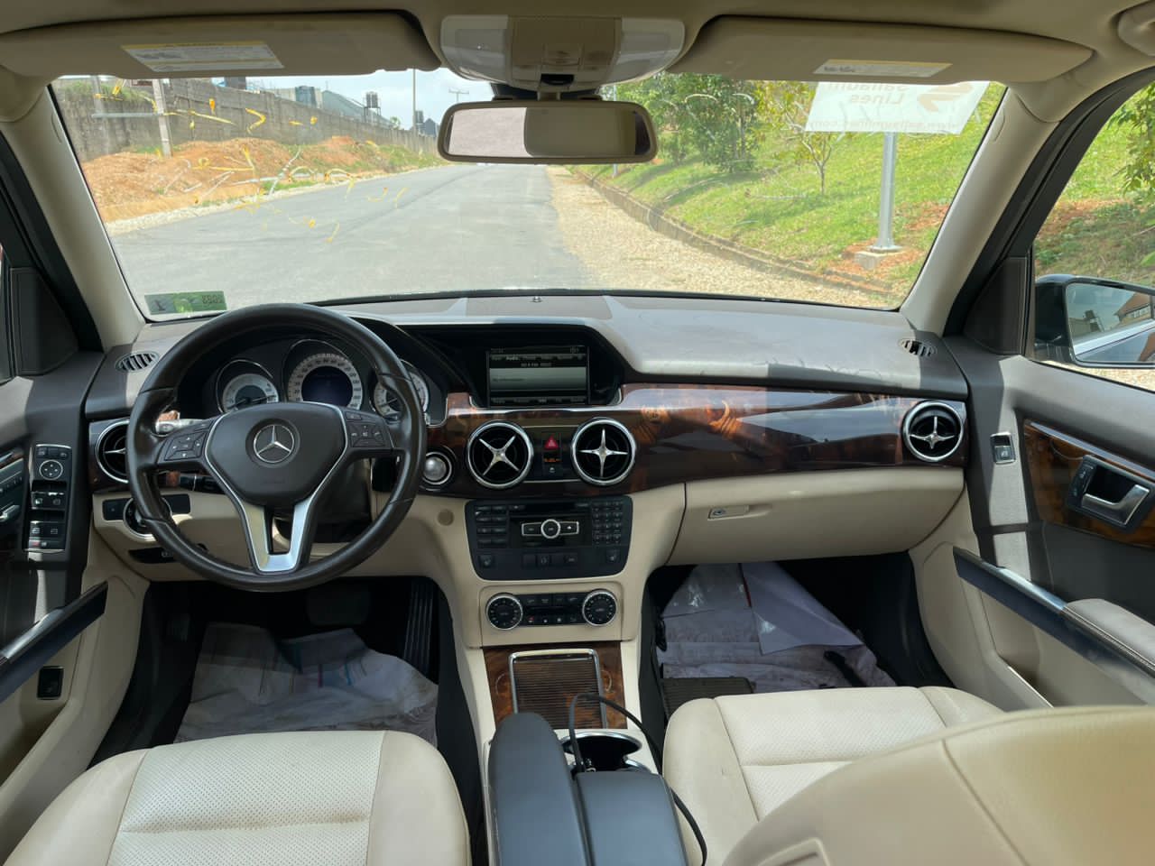 
								2013 Distress  Direct Belgium  Glk350  2026 entry  18.7M full									