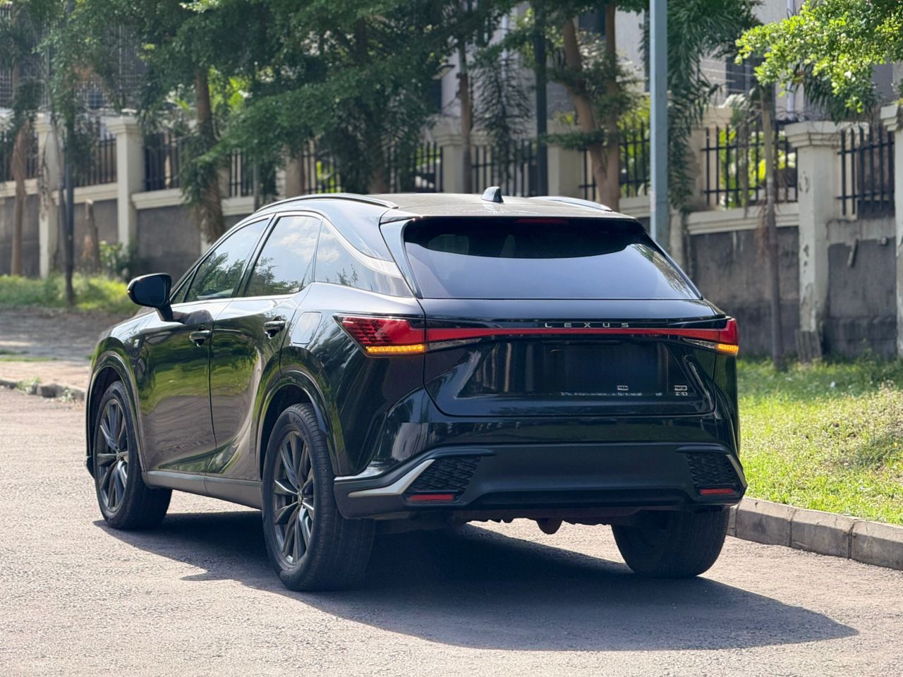 
								FOREIGN USED 2024 LEXUS RX350 FSPORTS EDITION WITH ALL FUNCTIONS WORKING WELL WITH PROPER DOCUMENTATION  PRICE:110M 📍ABUJA full									