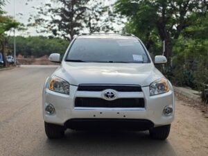 Just In: 2010 Toyota RAV4 limited  With face of 2012 model V6 engine  Full option Accident free  Keyless Sunroof April 2026 duty Brand new Tyres  Price 13.5m