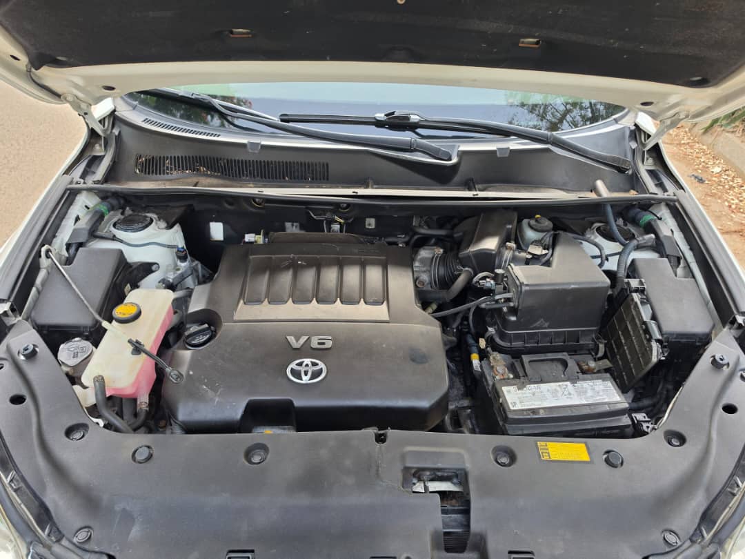 
								Just In: 2010 Toyota RAV4 limited  With face of 2012 model V6 engine  Full option Accident free  Keyless Sunroof April 2026 duty Brand new Tyres  Price 13.5m full									