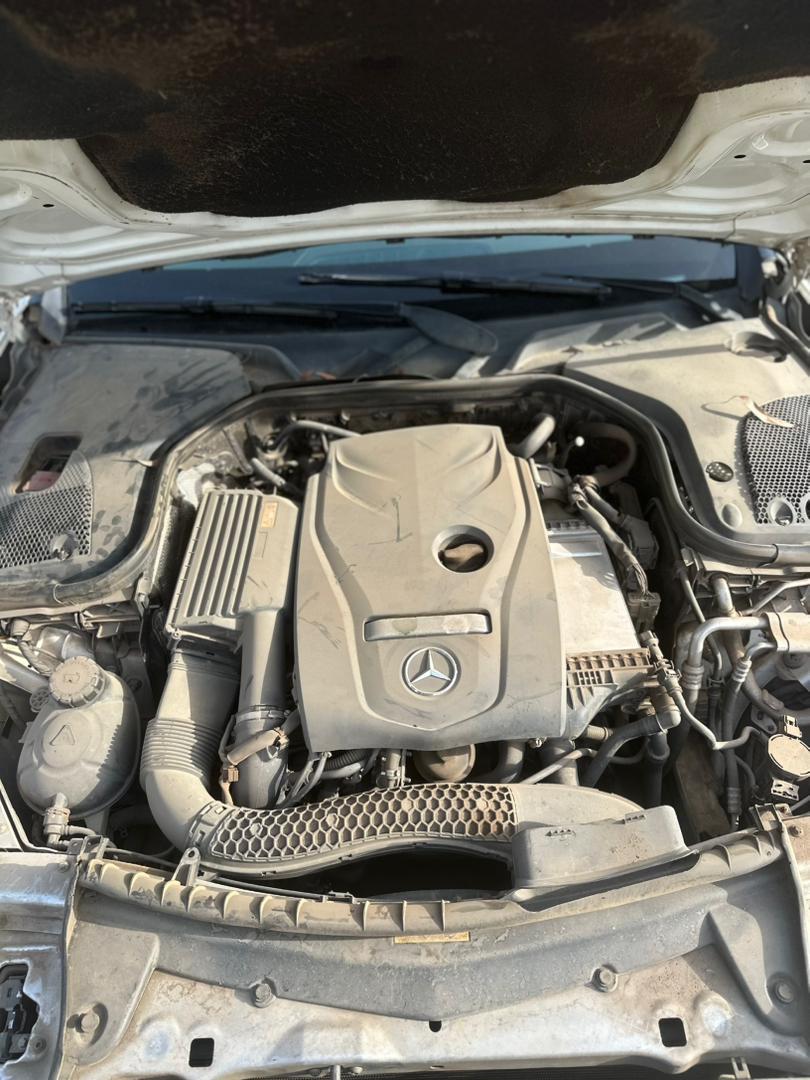 
								Giveaway Deal‼️‼️‼️ (135K Mileage) Carefully Used 2017/18 Mbenz E300 car is in pristine condition fullest option (Keyless Kick Trunk & Open Roof) with original duty going for just 22.5M LAST TO MY POCKET NON NEGOTIABLE WITH 500K SAMBO with me (Moveable) Abuja📍 ZERO CHAIN DEAL full									