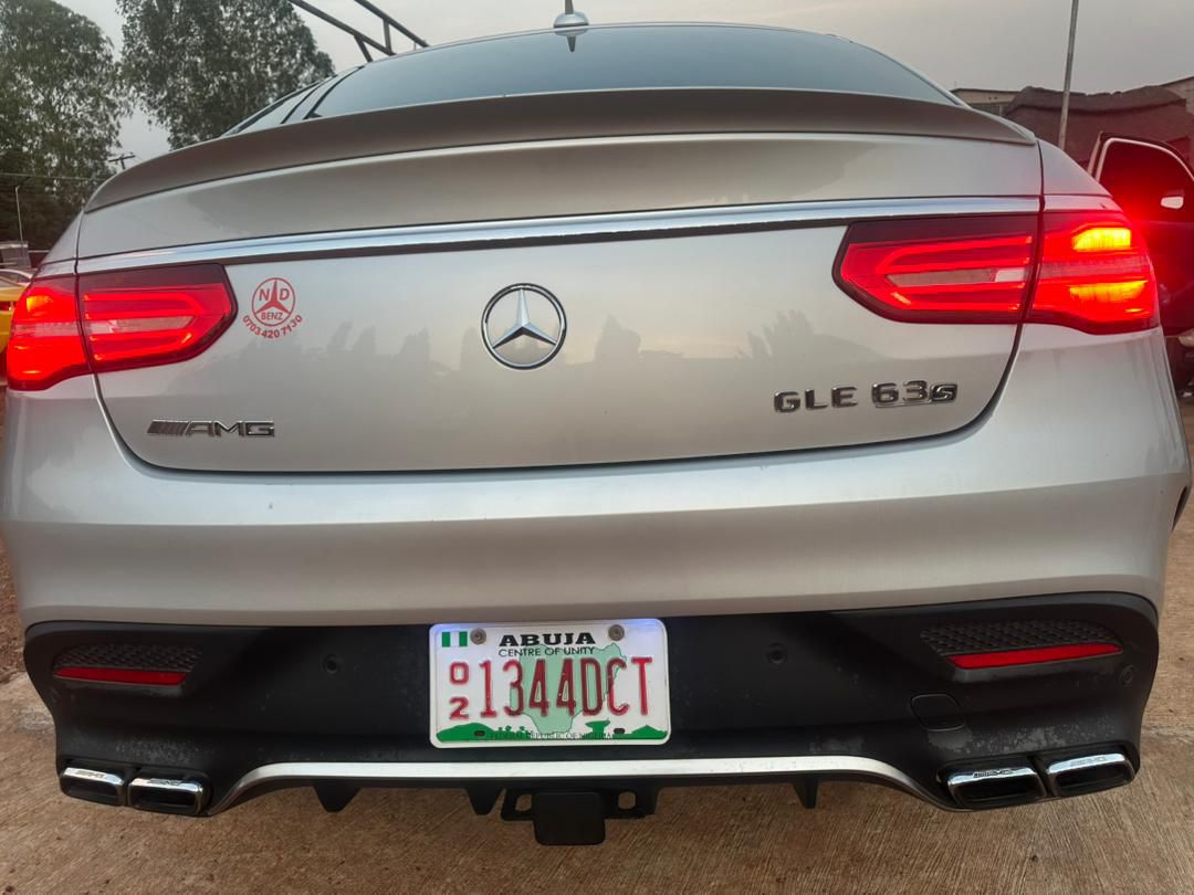 
								Quick Sale Direct Belgium 2016 GLE 63s Bi-tubor V8 keyless double pano with Original Duty✅ Going For 🏷️65M Net 📍Abuja Deal📍 full									