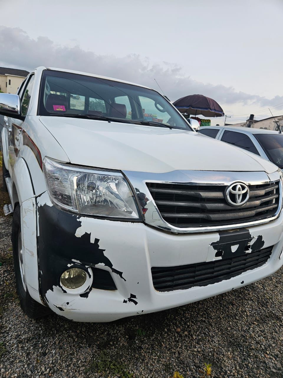 
								Extremely Clean Nigeria Used DRIVEN TOYOTA HILLUX MANUAL V4 2012 FIRST BODY ACCIDENT FREE ₦12.5m. Location; Abuja full									
