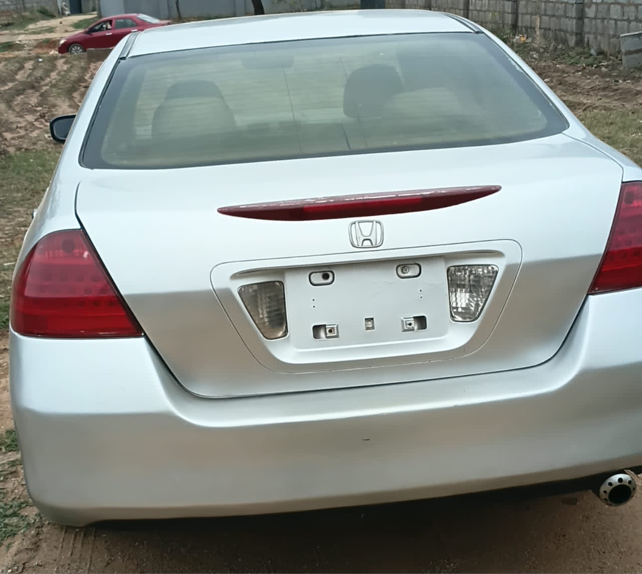 
								Distress Sales Sharp Honda DC 07 Silent and Untampered Engine  Gear Selection 100% Clean Body ( Interior and exterior) AC needs Attention   Location: Abuja. Price reduce to 2.950m  Extremely Clean Honda Accord DC 2007 Model with engine and gearbox untampered Ac need attention, going for 2.8M Location Abuja Call or dm for inspection and payment. full									