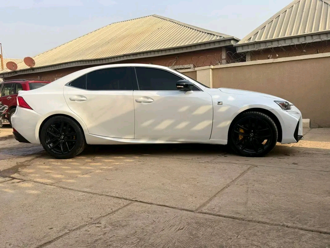 
								Belgium grade 2020 Lexus Is350 With proper documentation… Price: #27m Only . Abuja full									