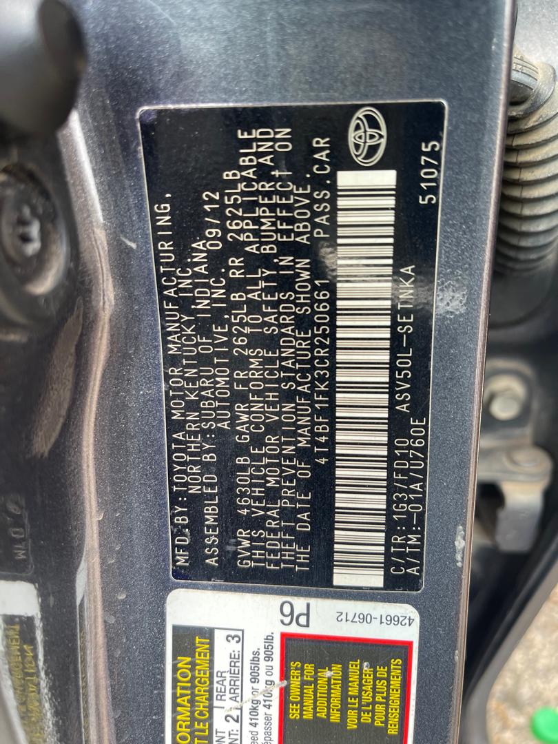 
								Belgium equivalent Camry 013  In a perfect condition  Engine and gear untempered 💯 original custom duty 💯  AC and legs perfect 💯  Going for 9.5m full									