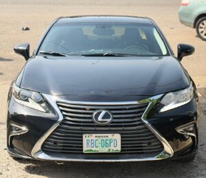 Few months driven 2013 ES350 still smells belgium  Price:17m  Gwarimpa Abuja