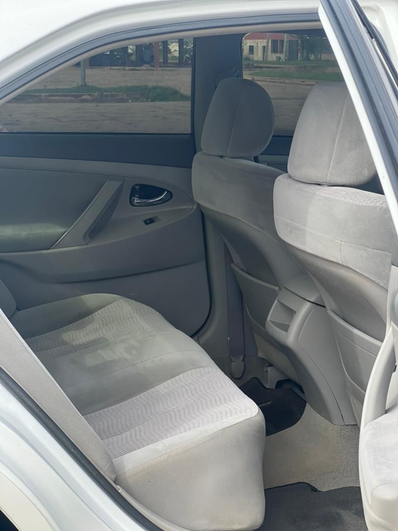 
								Extremely clean Toyota Camry LE 2010 Venza engine for 8.7m Abuja full									