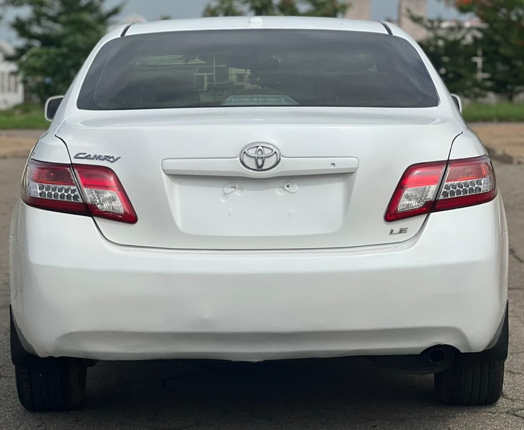 
								Extremely clean Toyota Camry LE 2010 Venza engine for 8.7m Abuja full									