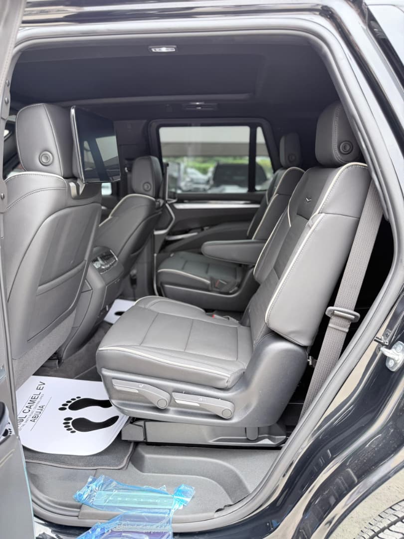 
								Four units of 2023/2024 and 2025/2026 bulletproof Escalade 600.  Inkas amoring and Alpine amoring  📍620m for 2023/2024 and  k📍N730m for 2025/2026 model respectively  Capable buyers only full									