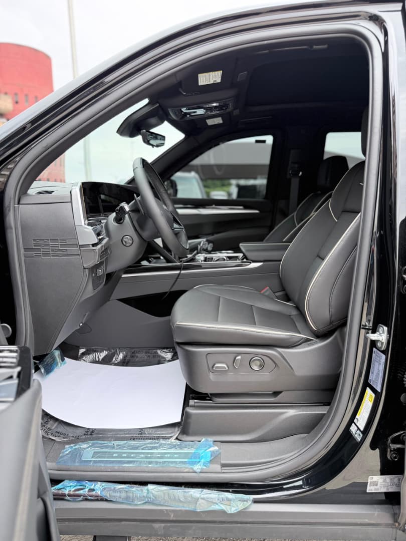 
								Four units of 2023/2024 and 2025/2026 bulletproof Escalade 600.  Inkas amoring and Alpine amoring  📍620m for 2023/2024 and  k📍N730m for 2025/2026 model respectively  Capable buyers only full									