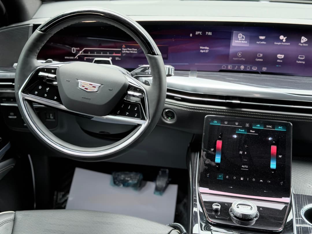 
								Four units of 2023/2024 and 2025/2026 bulletproof Escalade 600.  Inkas amoring and Alpine amoring  📍620m for 2023/2024 and  k📍N730m for 2025/2026 model respectively  Capable buyers only full									