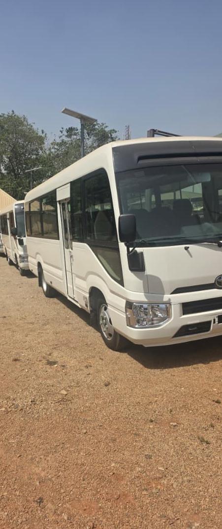 
								25 units of Brand new  coaster buses NOT BULLETPROOF live with me in Abuja  📍Pricek N125m Net each NOT NEGOTIABLE full									