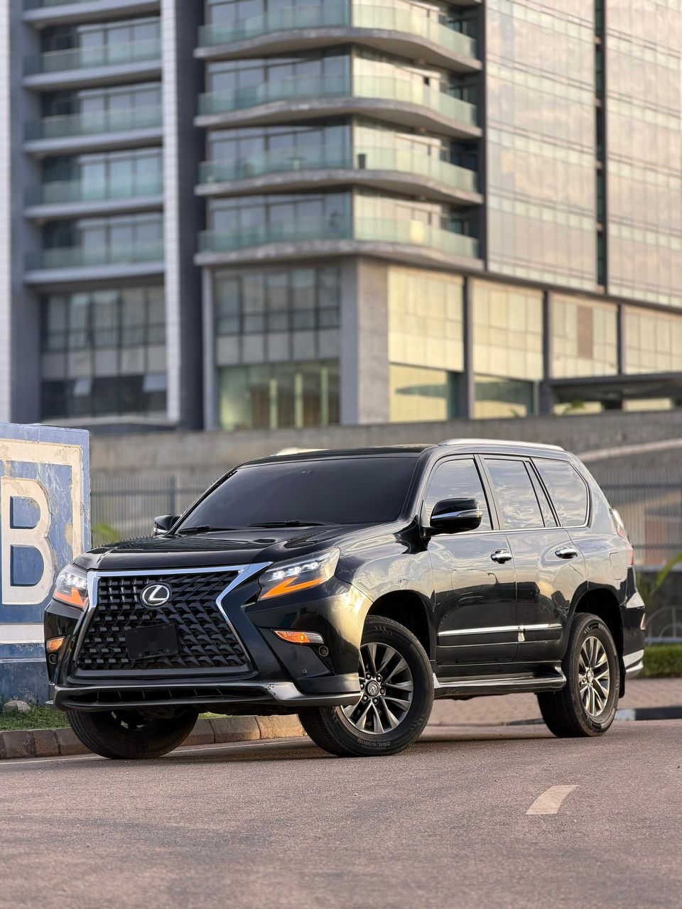 
								Extremely Clean Lexus GX460 Year:2012 upgraded to 2020 Custom Duty: Paid Price: N30 Location: Abuja full									