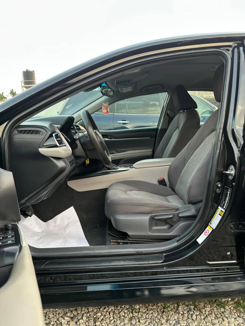 
								SUPER CLEAN DIRECT BELGIUM 🇧🇪TOYOTA CAMRY  2018 MODEL WITH 2026 ORIGINAL CUSTOM DUTY   NOTHING TO FIX  BUY AND DRIVE  EVERYTHING BLESSED   💰22M 📍ABUJA GWARIMPA full									