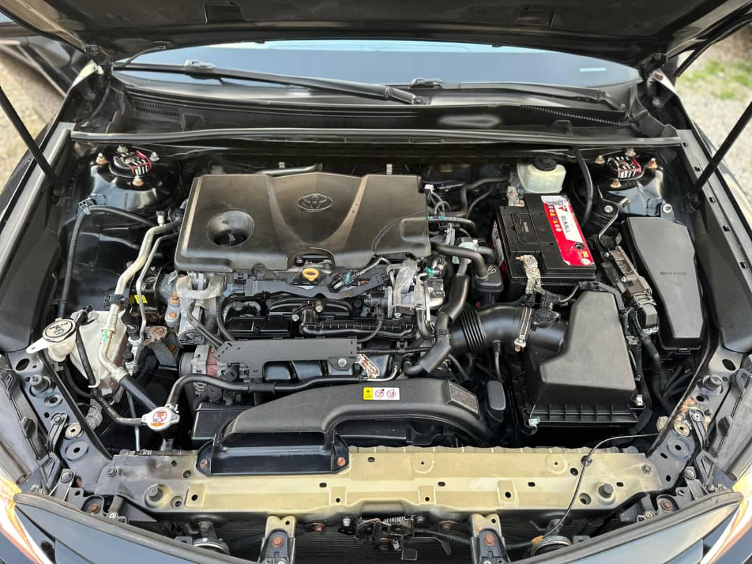 
								SUPER CLEAN DIRECT BELGIUM 🇧🇪TOYOTA CAMRY  2018 MODEL WITH 2026 ORIGINAL CUSTOM DUTY   NOTHING TO FIX  BUY AND DRIVE  EVERYTHING BLESSED   💰22M 📍ABUJA GWARIMPA full									