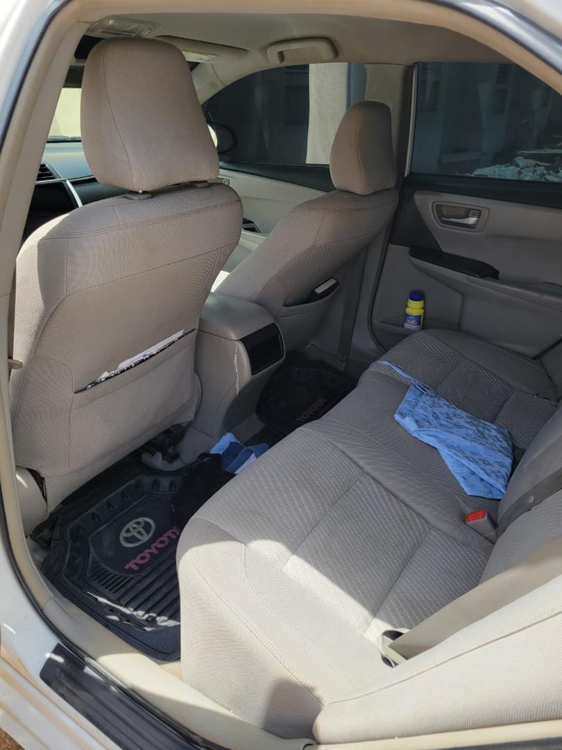 
								Price slashed 📍📍📍  Distress sal neatly used 2015 TOYOTA CAMRY is up for sale in super sound condition buy and drive shape selling for just 9.8m net owner buyer settles or no deal fast deal Abuja. full									