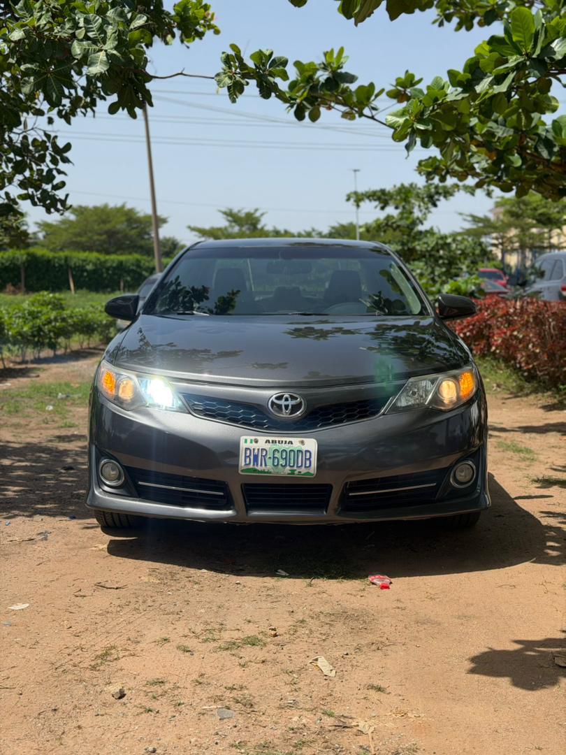 
								Toks grade 2013 Toyota Camry with untampered engine and gear for 10M Naira only. Call me for more details! full									