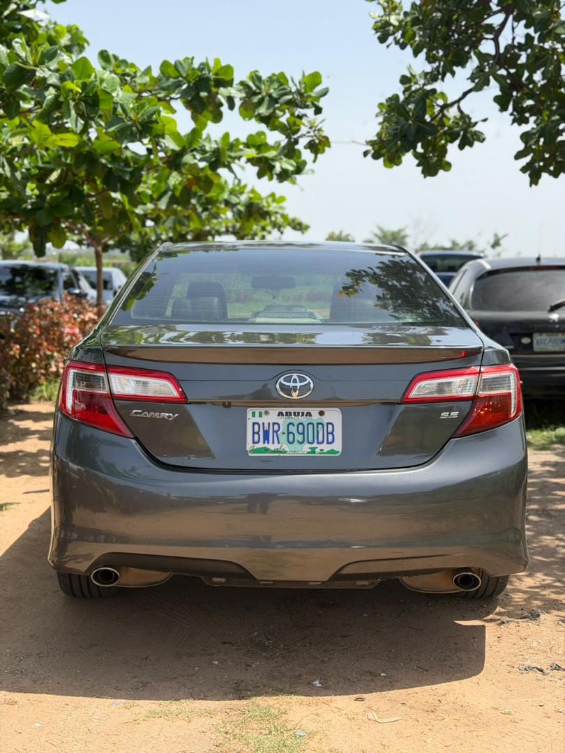
								Toks grade 2013 Toyota Camry with untampered engine and gear for 10M Naira only. Call me for more details! full									