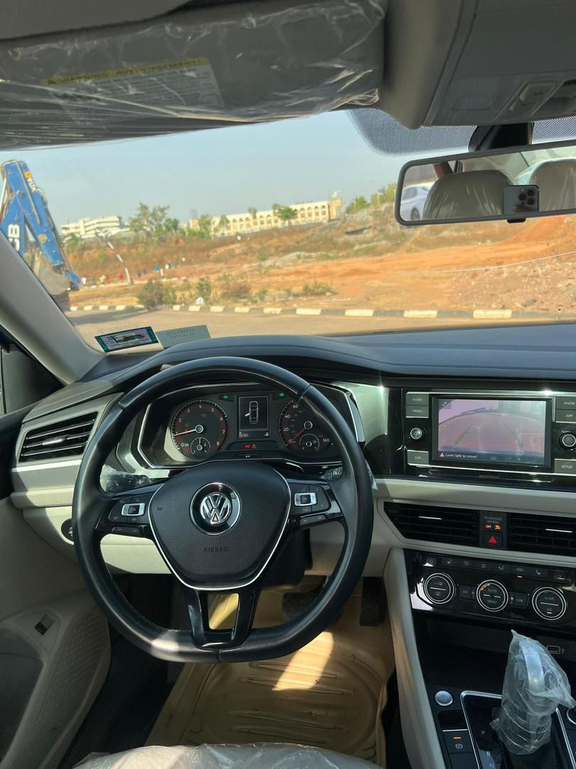 
								Foreign Used Volkswagen Jetta Year:2019 Custom Duty: Paid Price: N22M Location: Abuja full									