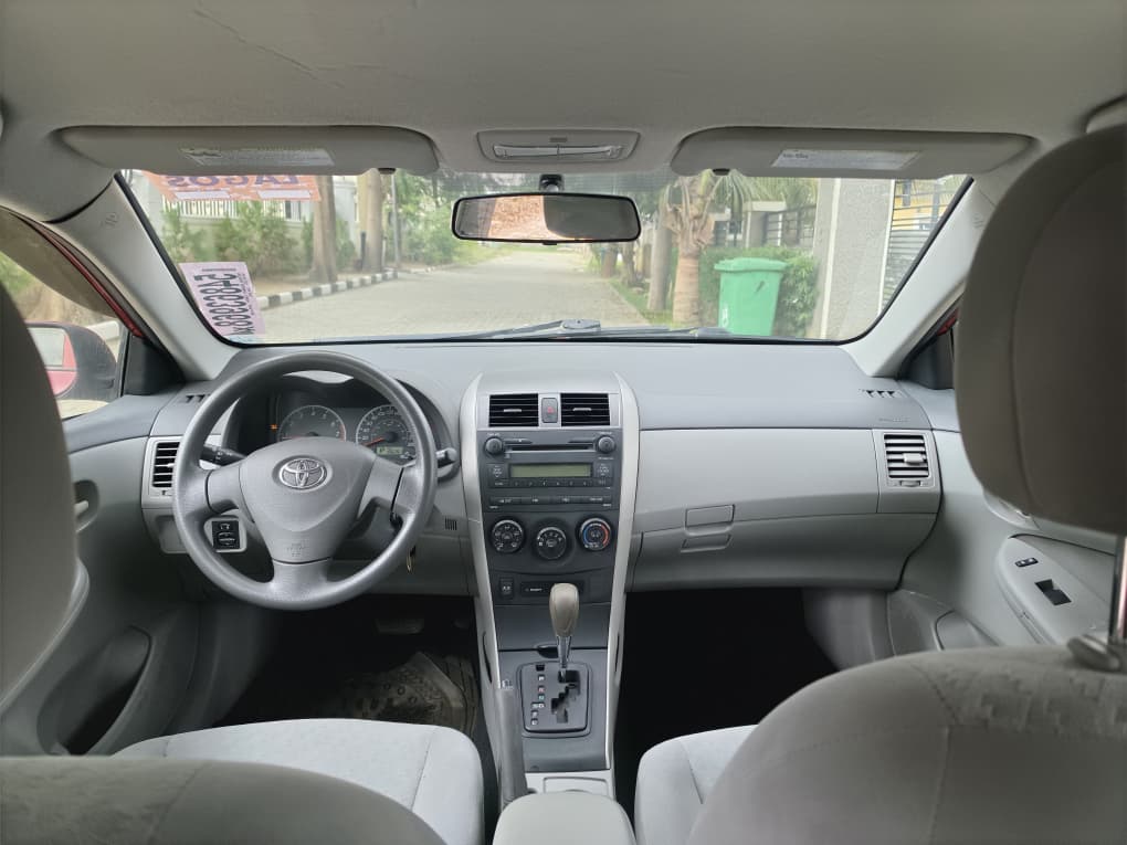 
								New in: Extremely clean First body foreign used Accident free 2010 Toyota corolla LE with may duty going for just 10.3m full									