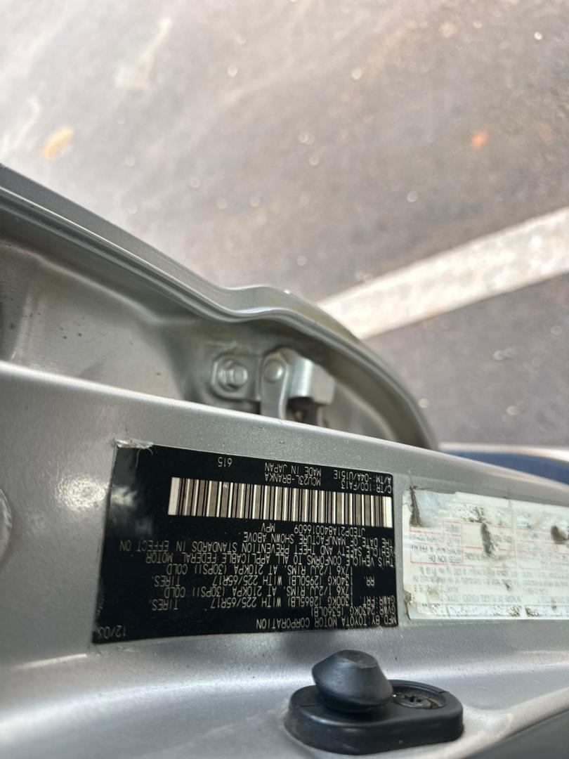 
								Giveaway Deal‼️‼️‼️ Carefully Used 2007 V6 Toyota Highlander car is in pristine condition (Nothing To Fix) Ac Ice🥶 with original duty going for just 5.5m with me Lugbe Abuja📍 ZERO CHAIN DEAL full									