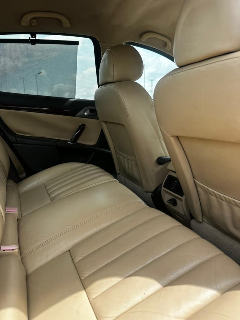 
								Giveaway Deal‼️‼️‼️ Carefully Used 2009 Automatic Peugot 407 car is in pristine condition with proper documentation going for just 4m Net with me Lugbe Abuja📍 ZERO CHAIN DEAL full									