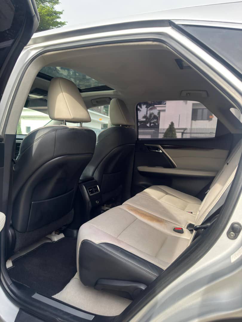 
								GOOD DEAL GRADE A USED 2016 RX350 WITH DUTY BUY AND FLY 29M ONLY ABUJA📍 DEAL full									