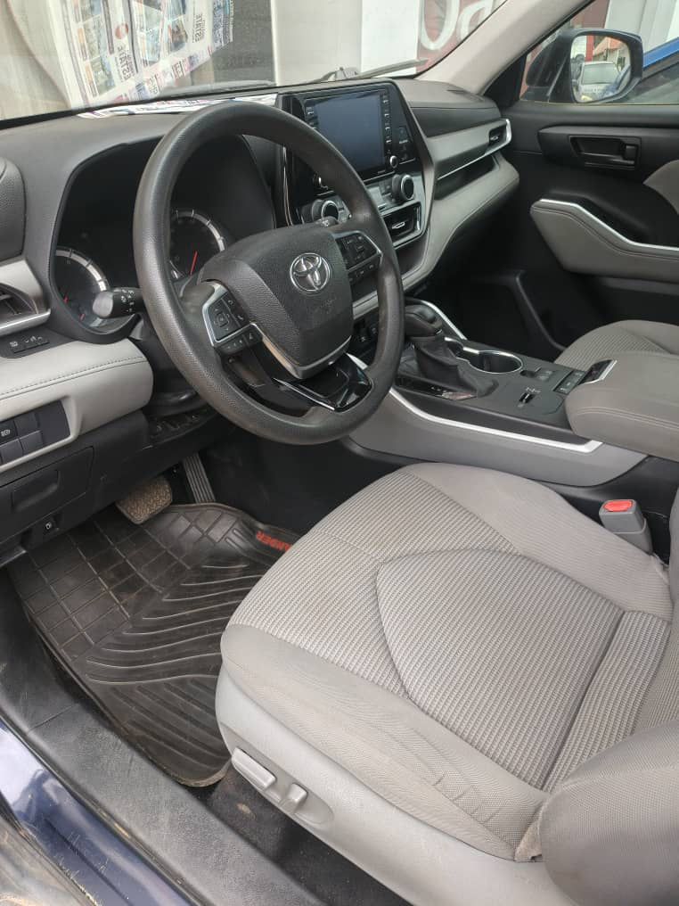 
								Quick Sale TOYOTA HIGHLANDER 2021 UNTEMPERED ENGINE AND GEAR AC CHILLING 🥶 NO DUTY❌ 🏷️26.5M NET 📍MAITAMA ABUJA full									